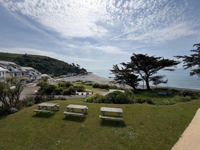 Villa Sunrise Bay - Mount Brioni Downderry  Exterior foto